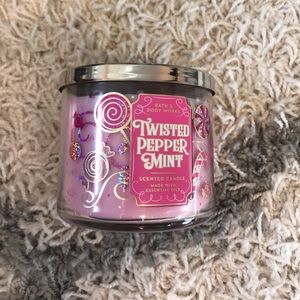 Bath and Body Works Twisted Peppermint Candle